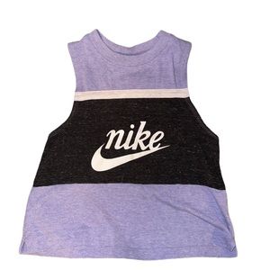 Women’s XS sleeveless workout top